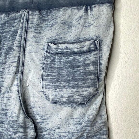 Ring of Fire Drawstring Shorts‎ - Picture 4 of 8